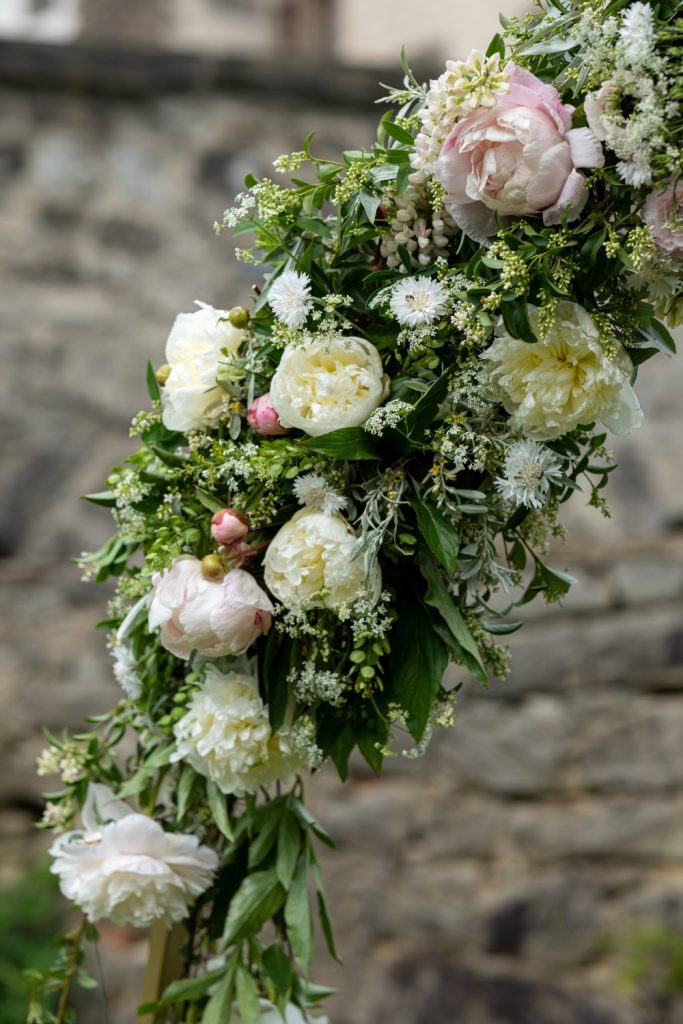 Svatba na zámku pivoňky